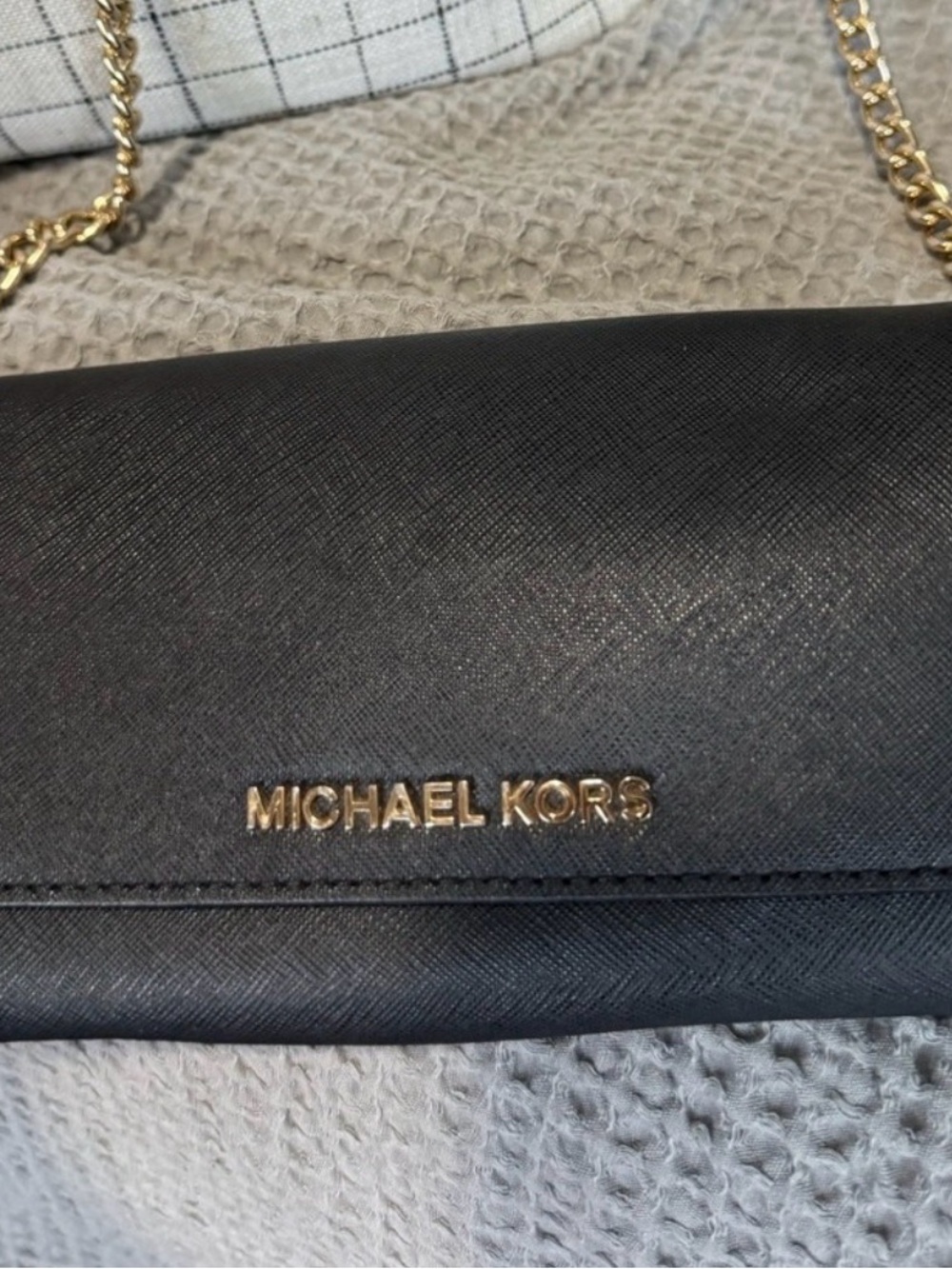 Black Saffiano Leather Crossbody Bag - Picture 2 of 4